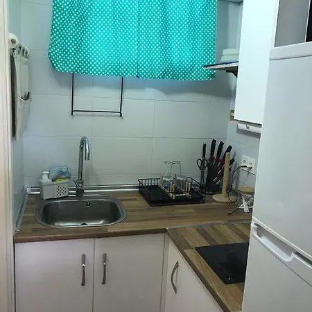 Acogedor, Tipo Estudio, Con Piscina A Tan Solo 2 Mnt De La Playa * فوينخيرولا