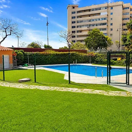 Estudio Con Piscina Y Jardines A 2 Min De La Playa - * Fuengirola