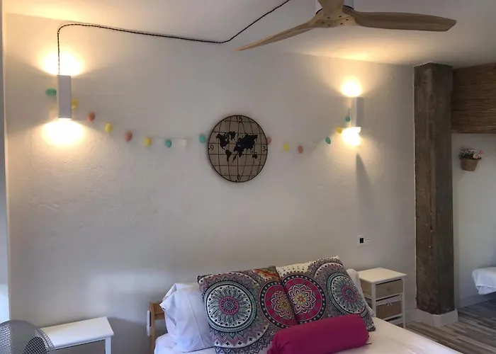 Acogedor, Tipo Estudio, Con Piscina A Tan Solo 2 Mnt De La Playa فوينخيرولا