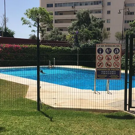 アパート Acogedor, Tipo Estudio, Con Piscina A Tan Solo 2 Mnt De La Playa フエンヒロラ