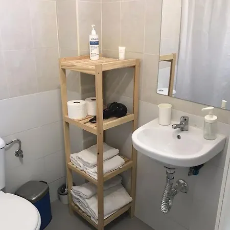 Acogedor, Tipo Estudio, Con Piscina A Tan Solo 2 Mnt De La Playa * Fuengirola