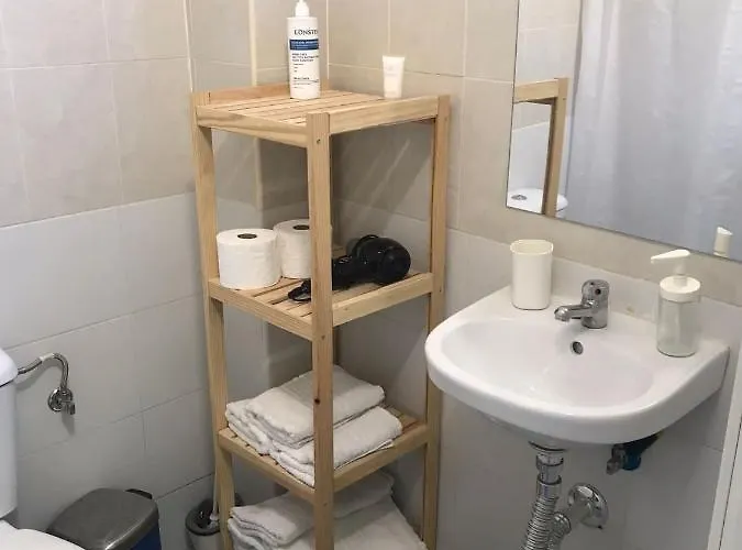 Acogedor, Tipo Estudio, Con Piscina A Tan Solo 2 Mnt De La Playa * Fuengirola